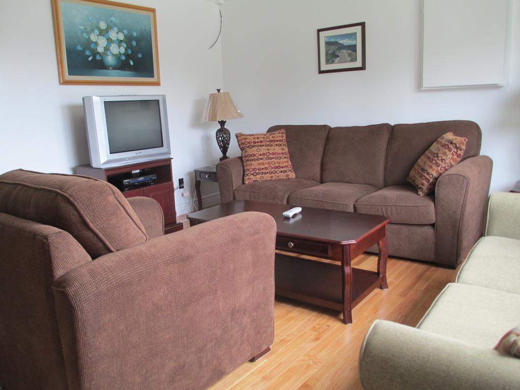 Comerford'S Ocean View Suites Holyrood Номер фото