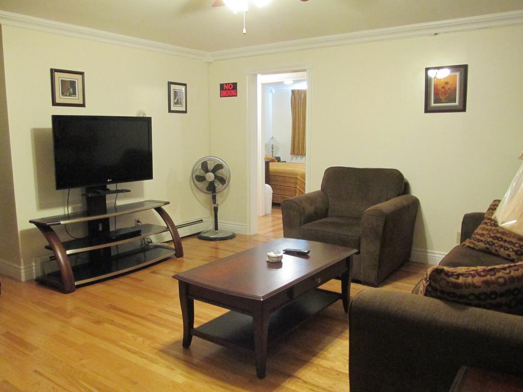 Comerford'S Ocean View Suites Holyrood Номер фото
